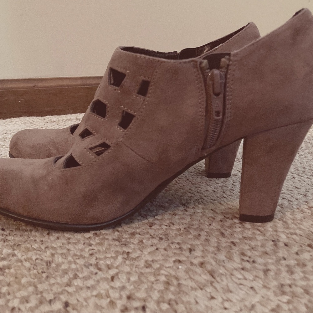 Size 8 Bootie